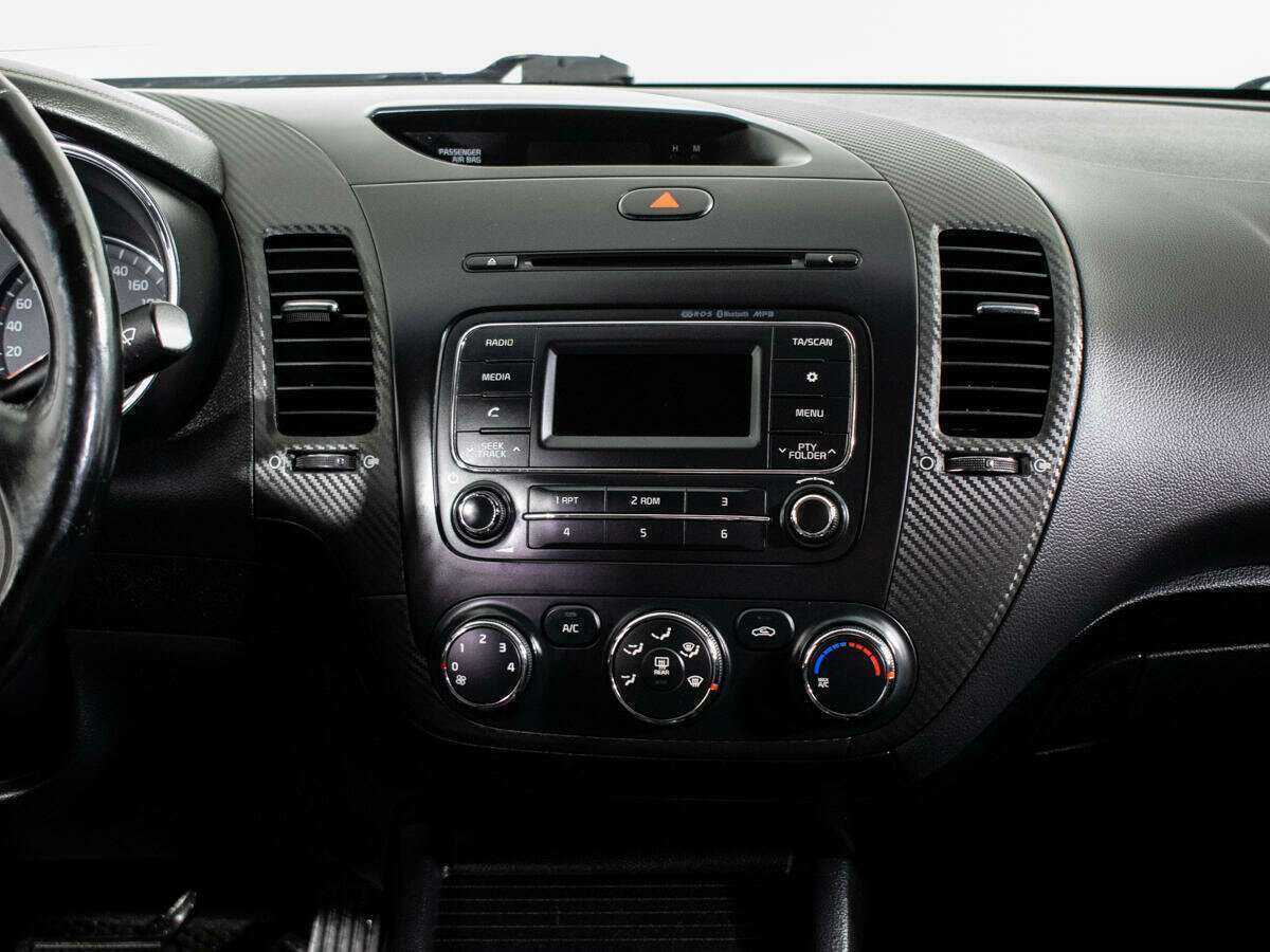 Kia Cerato, 2014 Фото №11