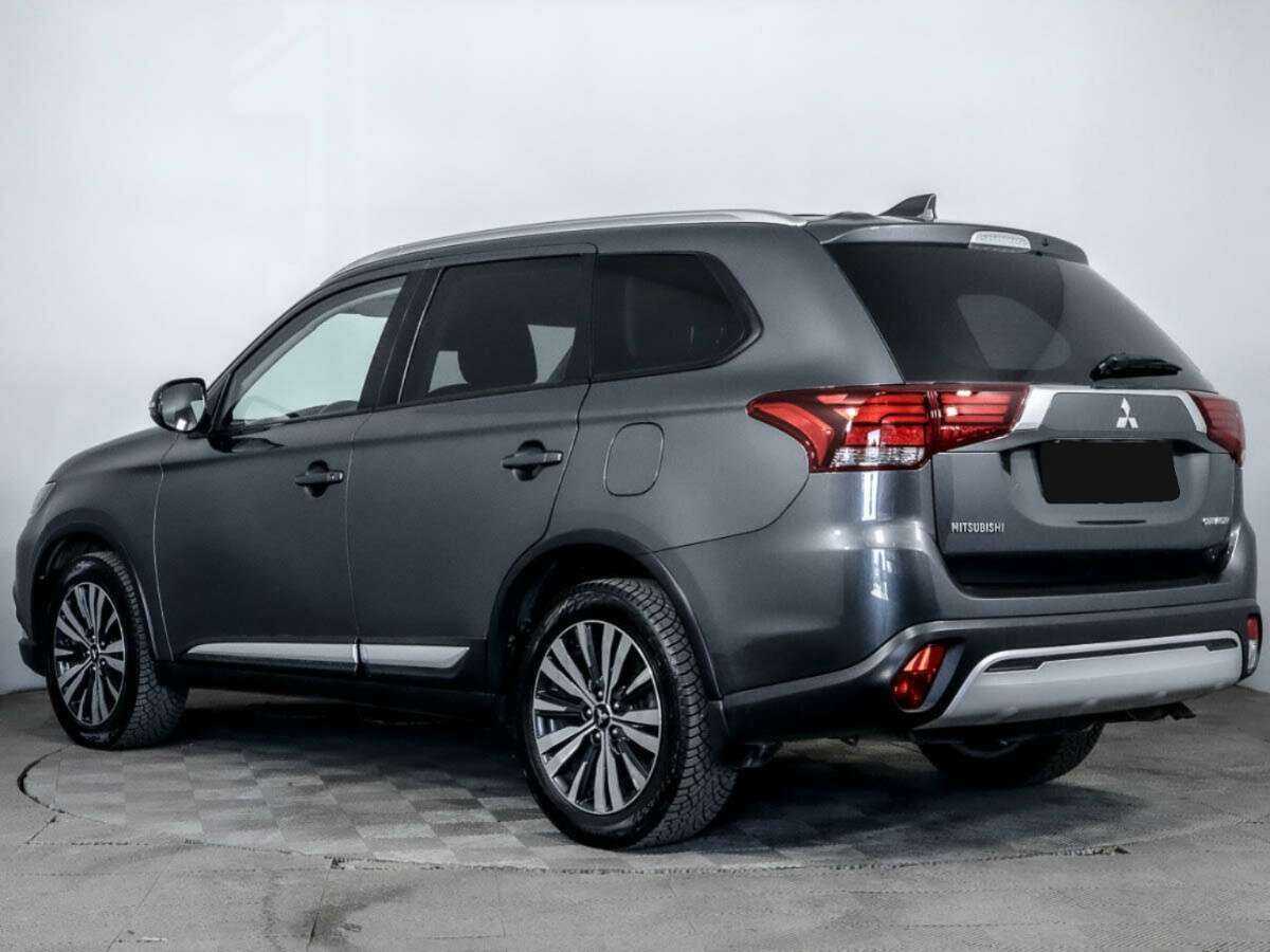 Mitsubishi Outlander, 2018 - 142 656 км. | Фото №6