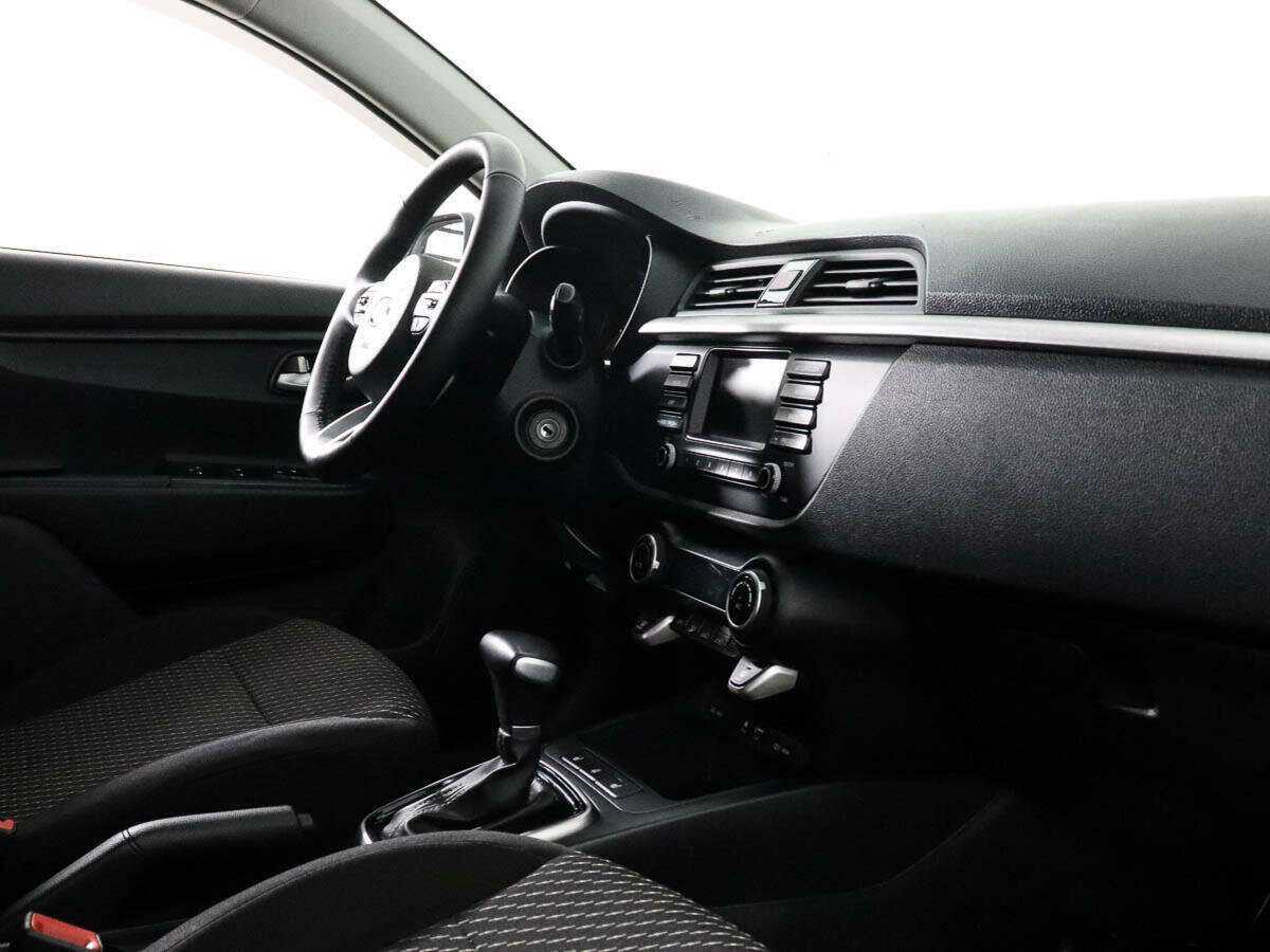 Kia Rio X-Line, 2018 - 87 000 км. | Фото №7