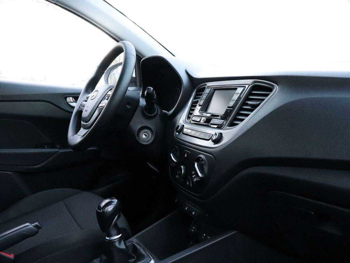 Hyundai Solaris, 2018 - 265 648 км. | Фото №7