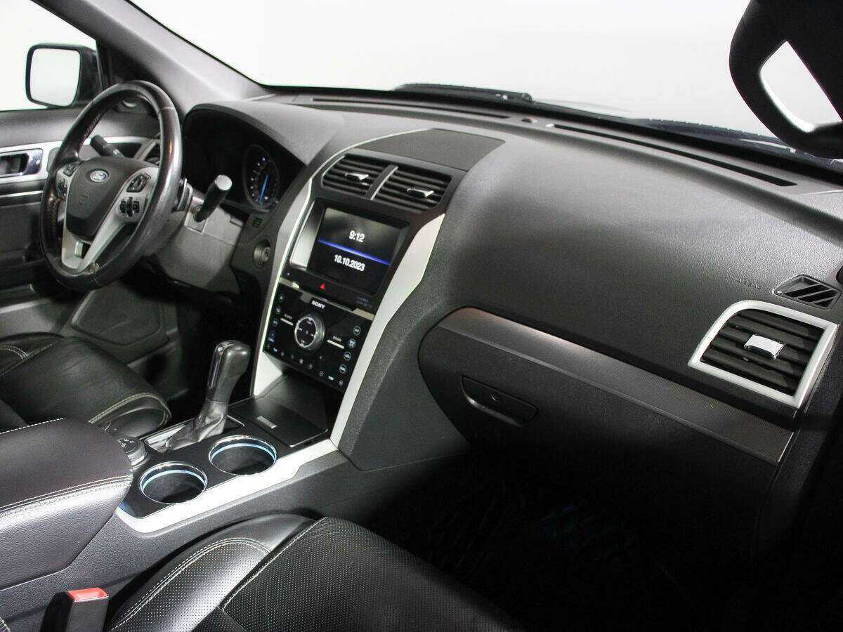 Ford Explorer Sport, 2013 - 150 300 км. | Фото №7