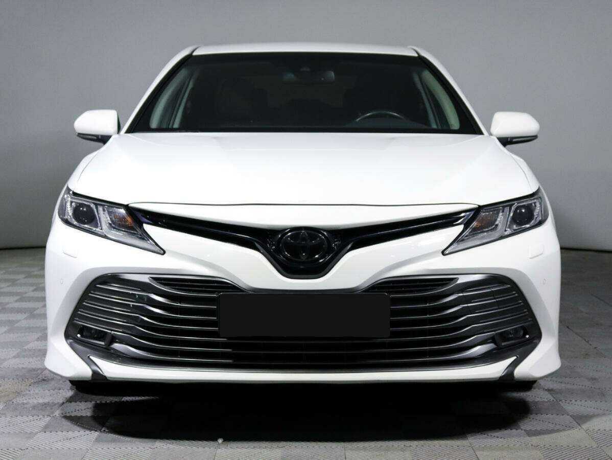 Toyota Camry, 2018 - 76 150 км. | Фото №2