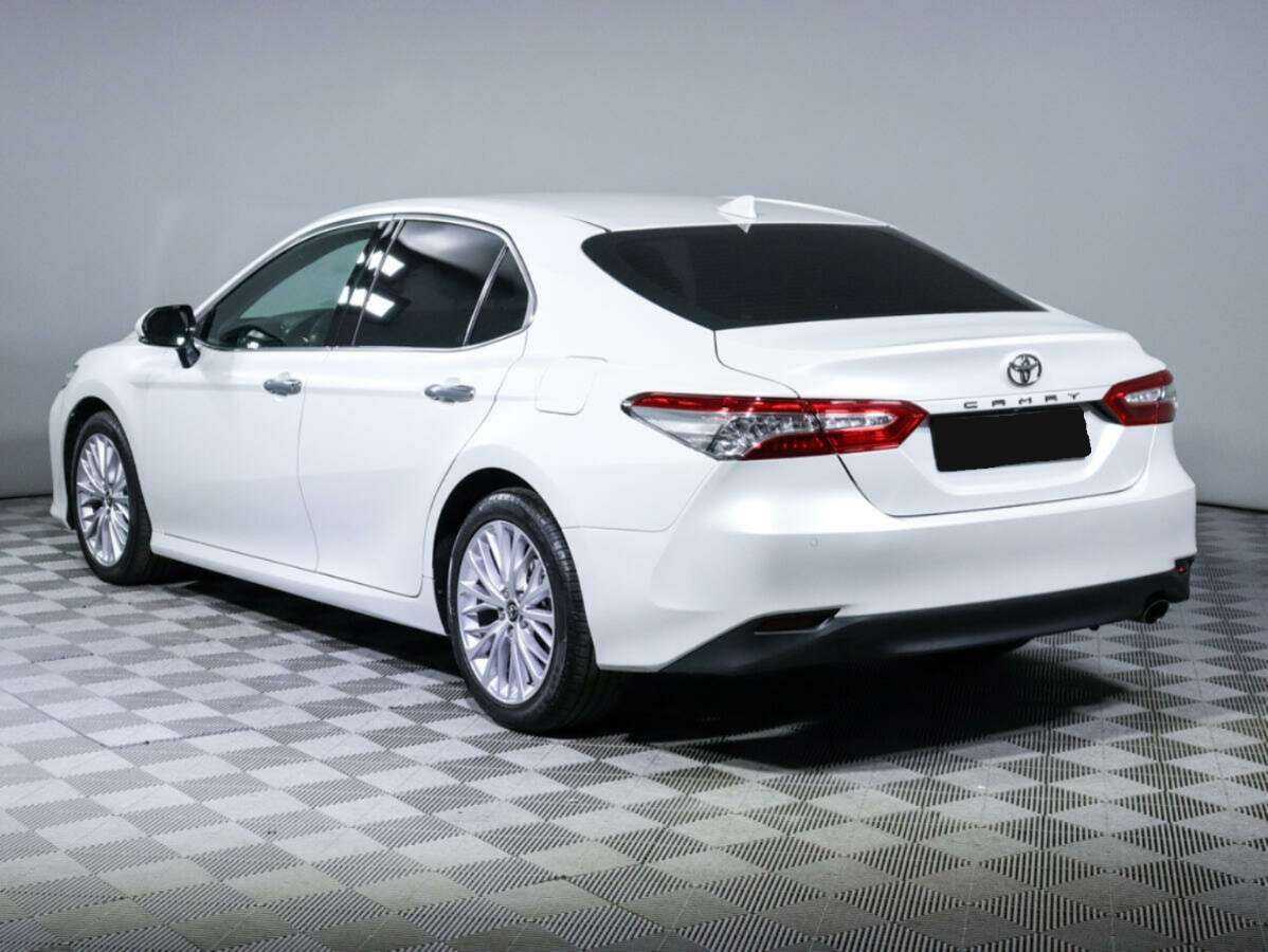Toyota Camry, 2018 - 121 517 км. | Фото №5