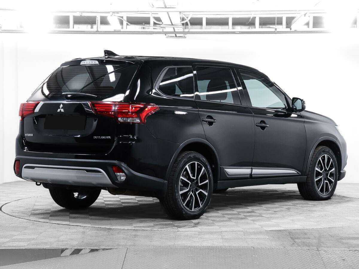 Mitsubishi Outlander, 2018 - 123 158 км. | Фото №5