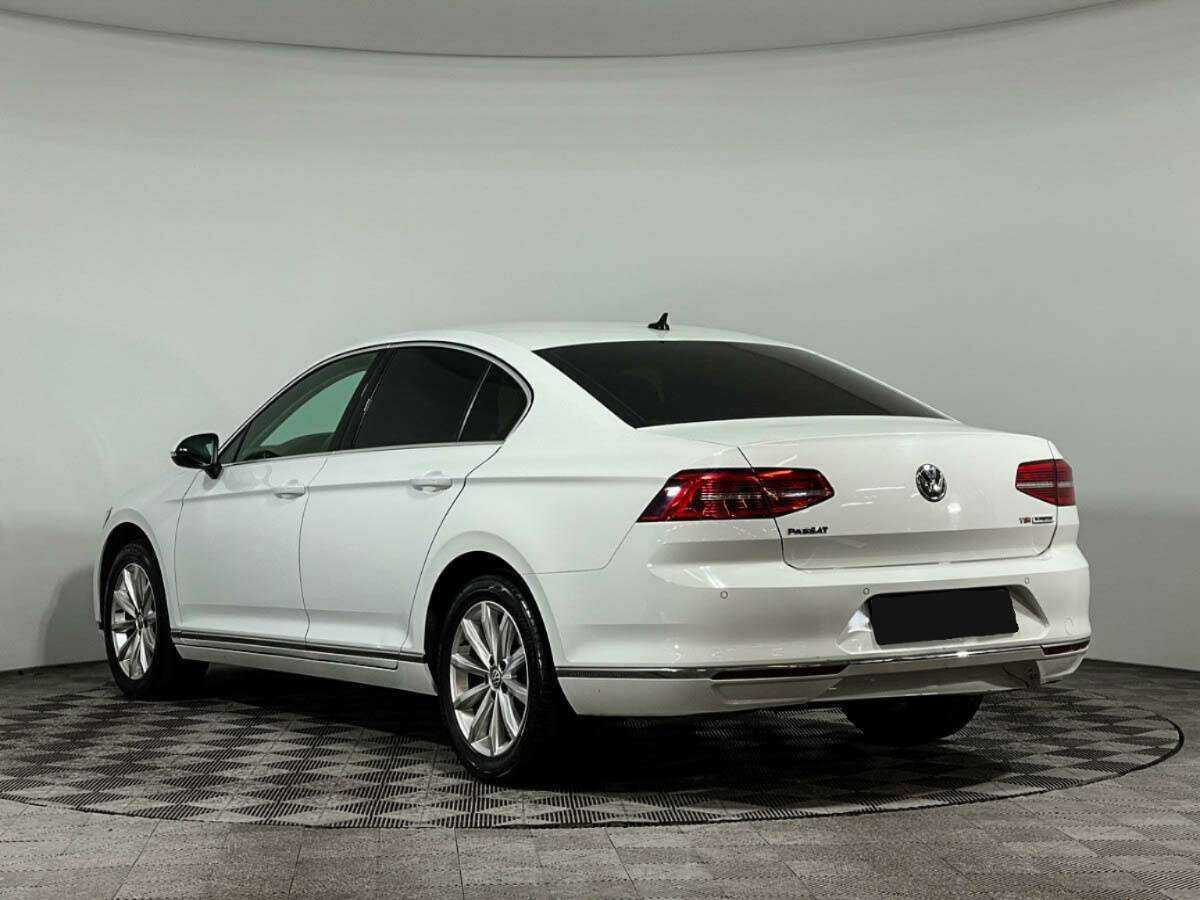 Volkswagen Passat, 2017 - 106 250 км. | Фото №7