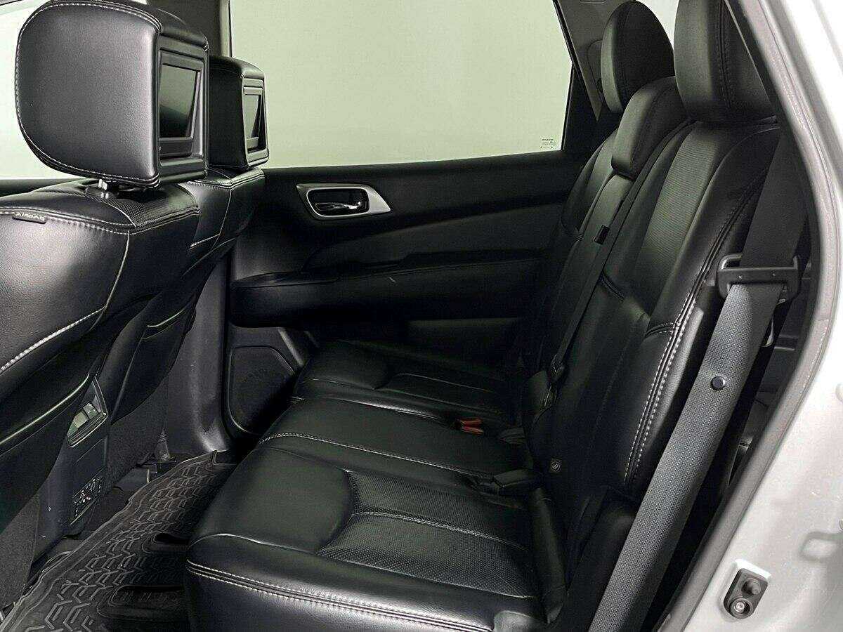 Nissan Pathfinder, 2015 - 132 655 км. | Фото №7