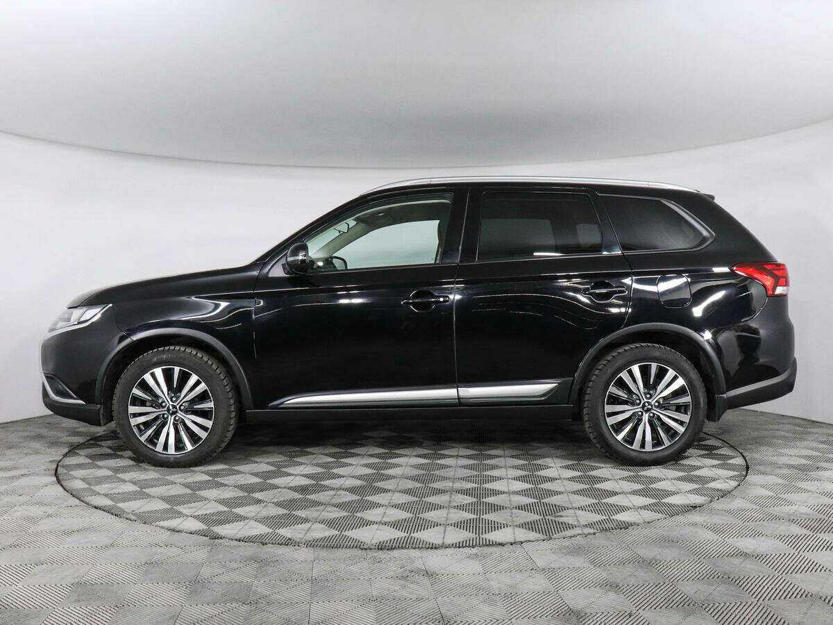 Mitsubishi Outlander, 2018 - 99 300 км. | Фото №8