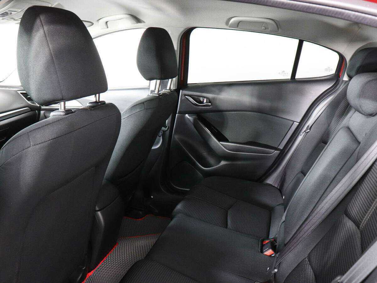 Mazda 3, 2018 Фото №12