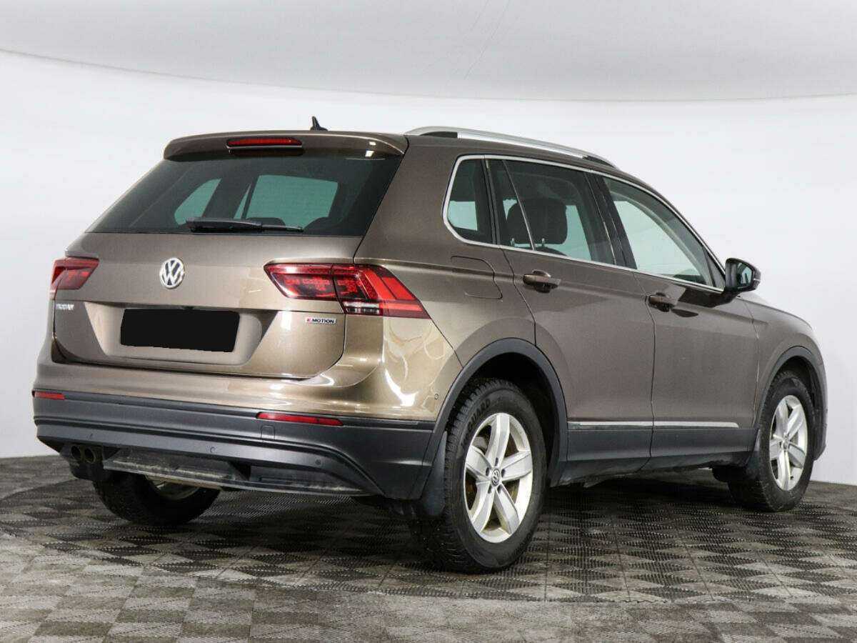 Volkswagen Tiguan, 2018 - 106 310 км. | Фото №3