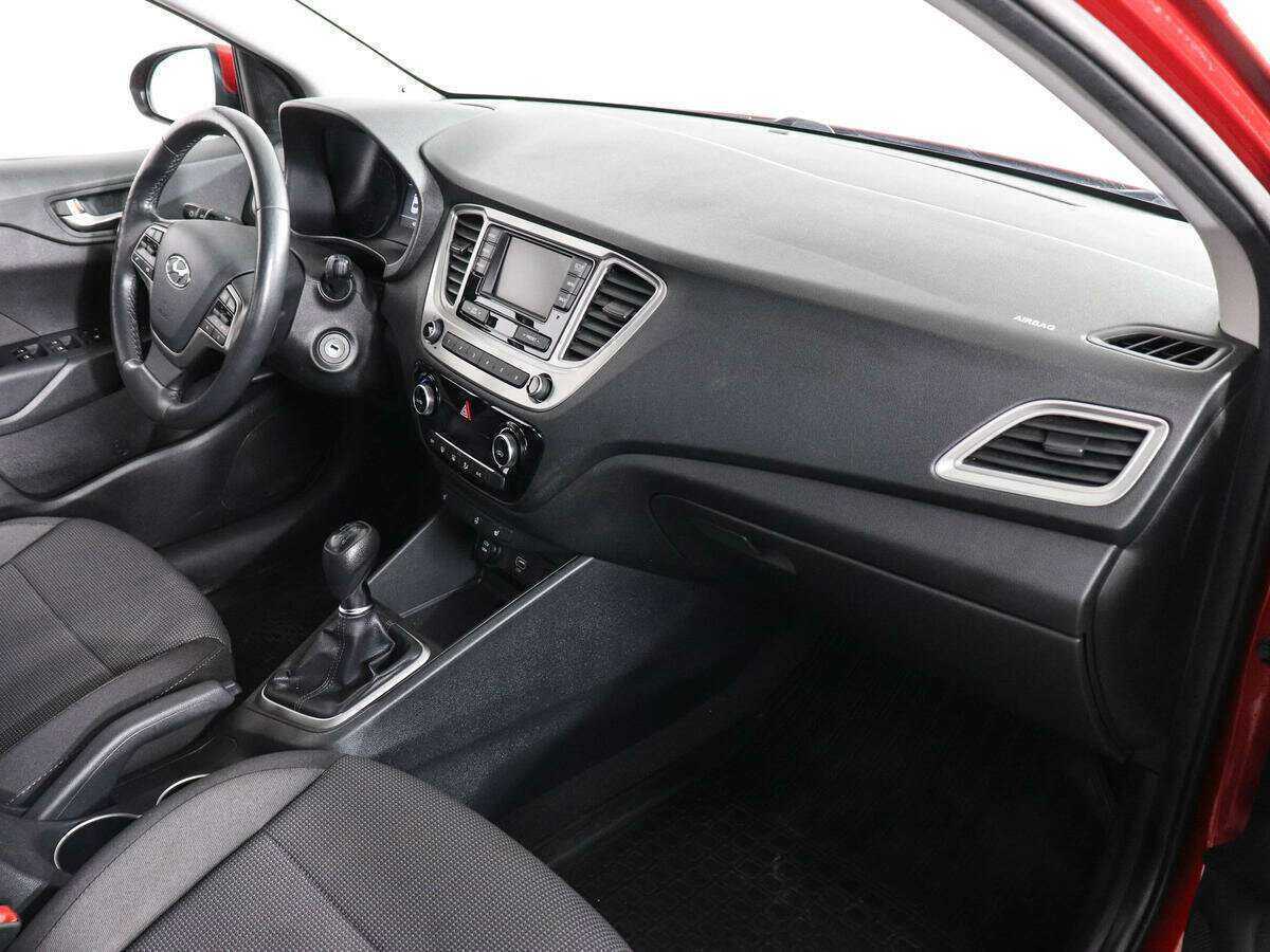 Hyundai Solaris, 2019 - 42 300 км. | Фото №6