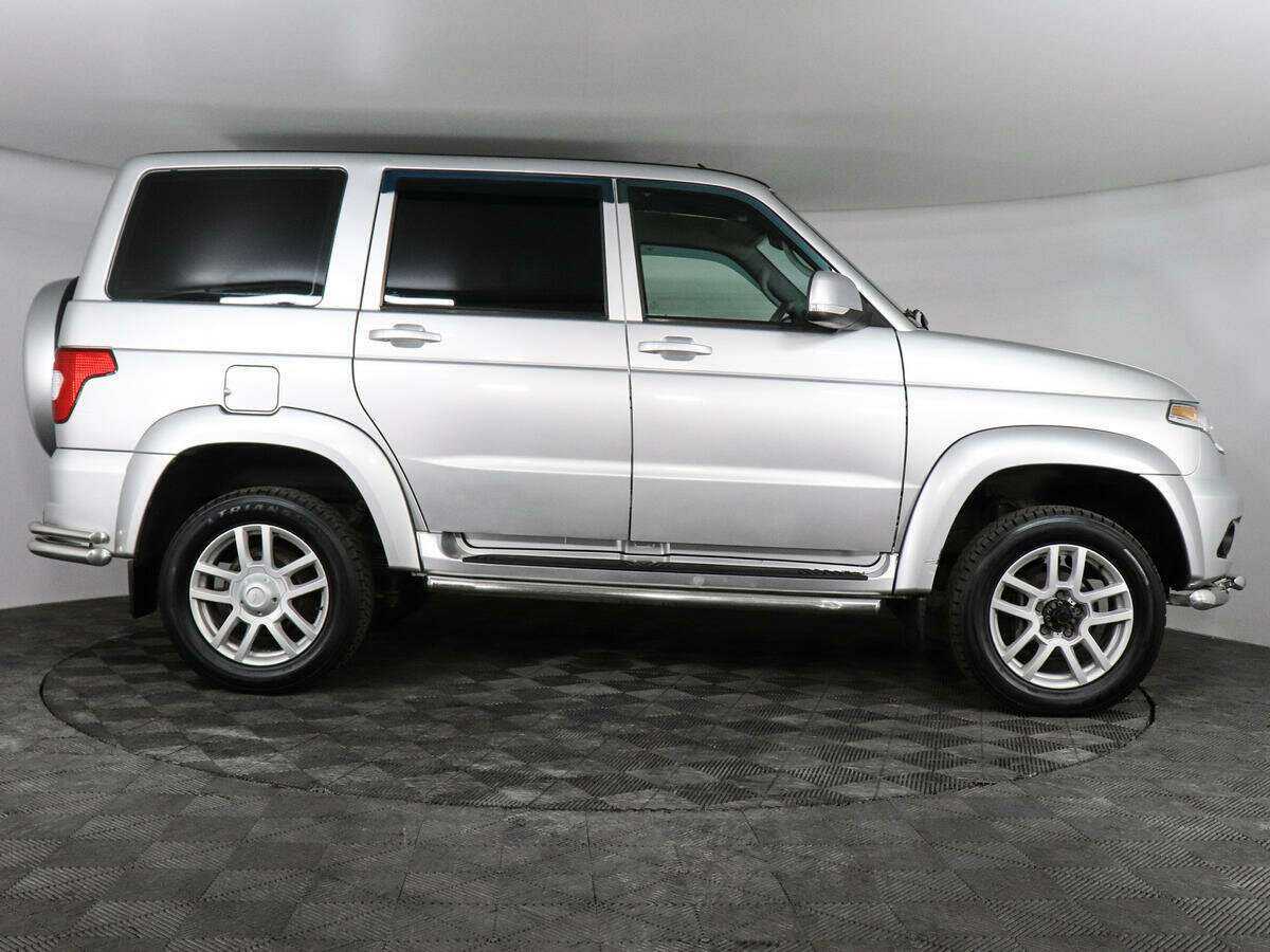 УАЗ Patriot, 2018 Фото №4