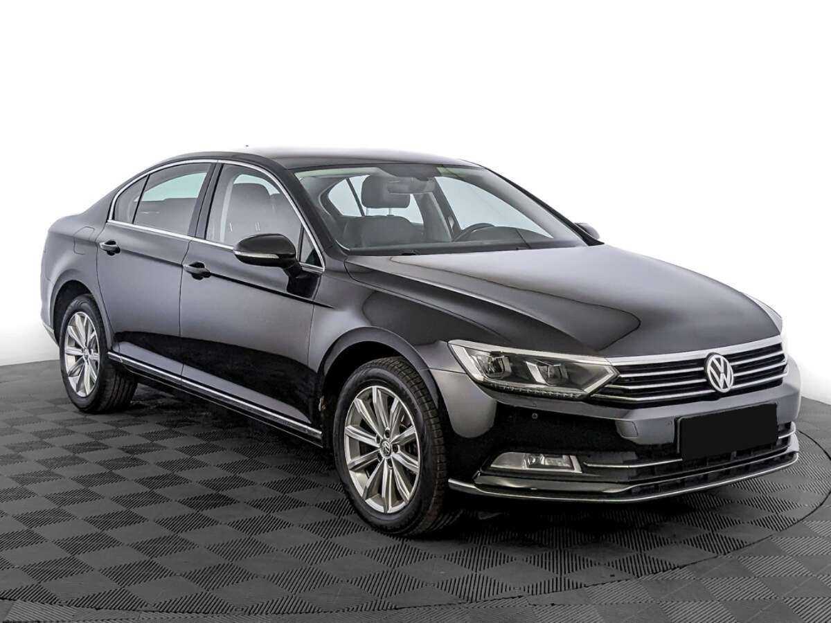 Volkswagen Passat, 2017 - 114 127 км. | Фото №3