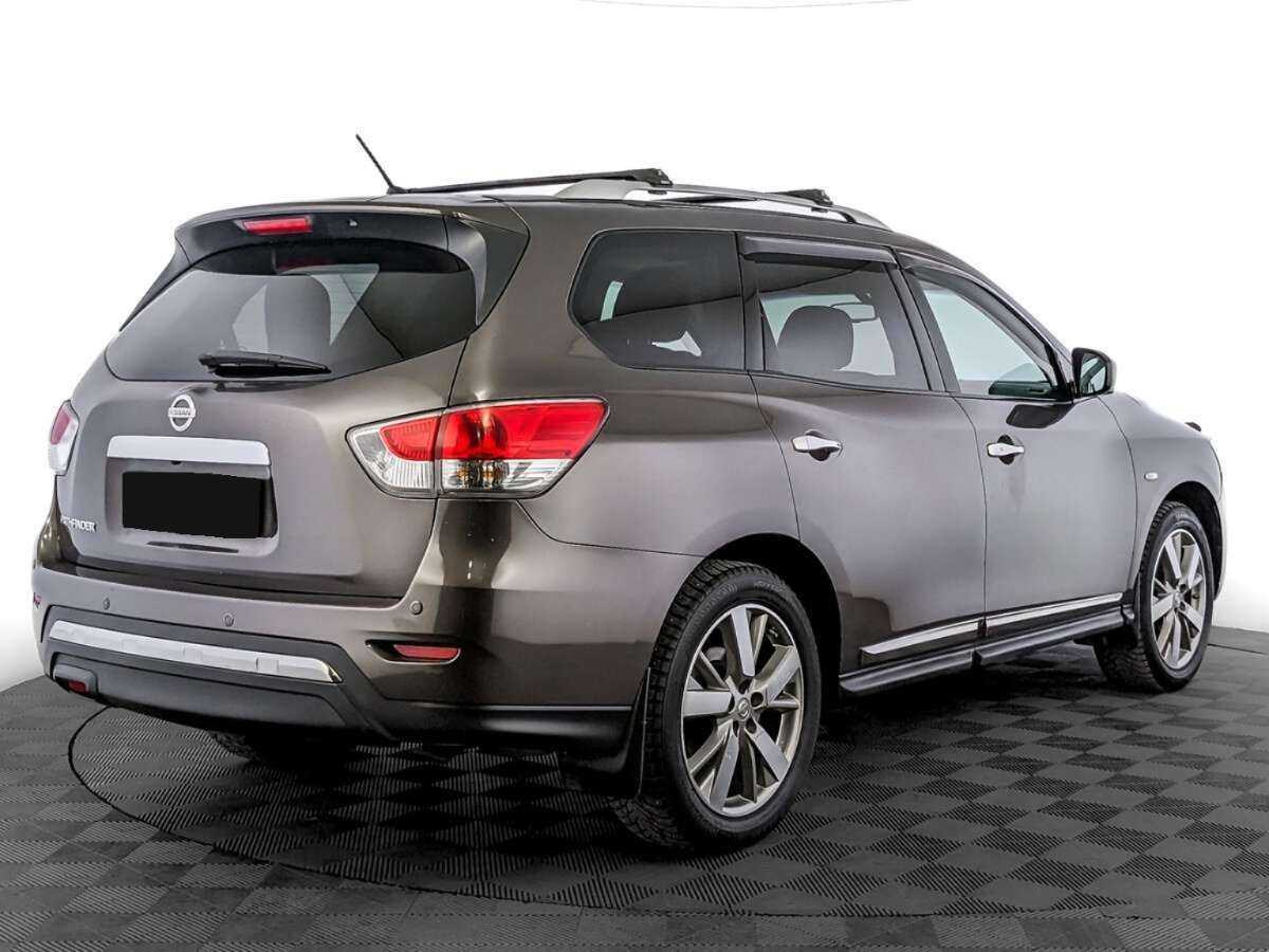 Nissan Pathfinder, 2016 - 139 137 км. | Фото №5
