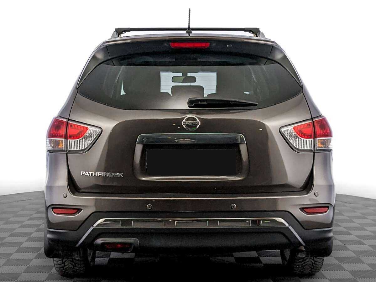 Nissan Pathfinder, 2016 - 139 137 км. | Фото №6