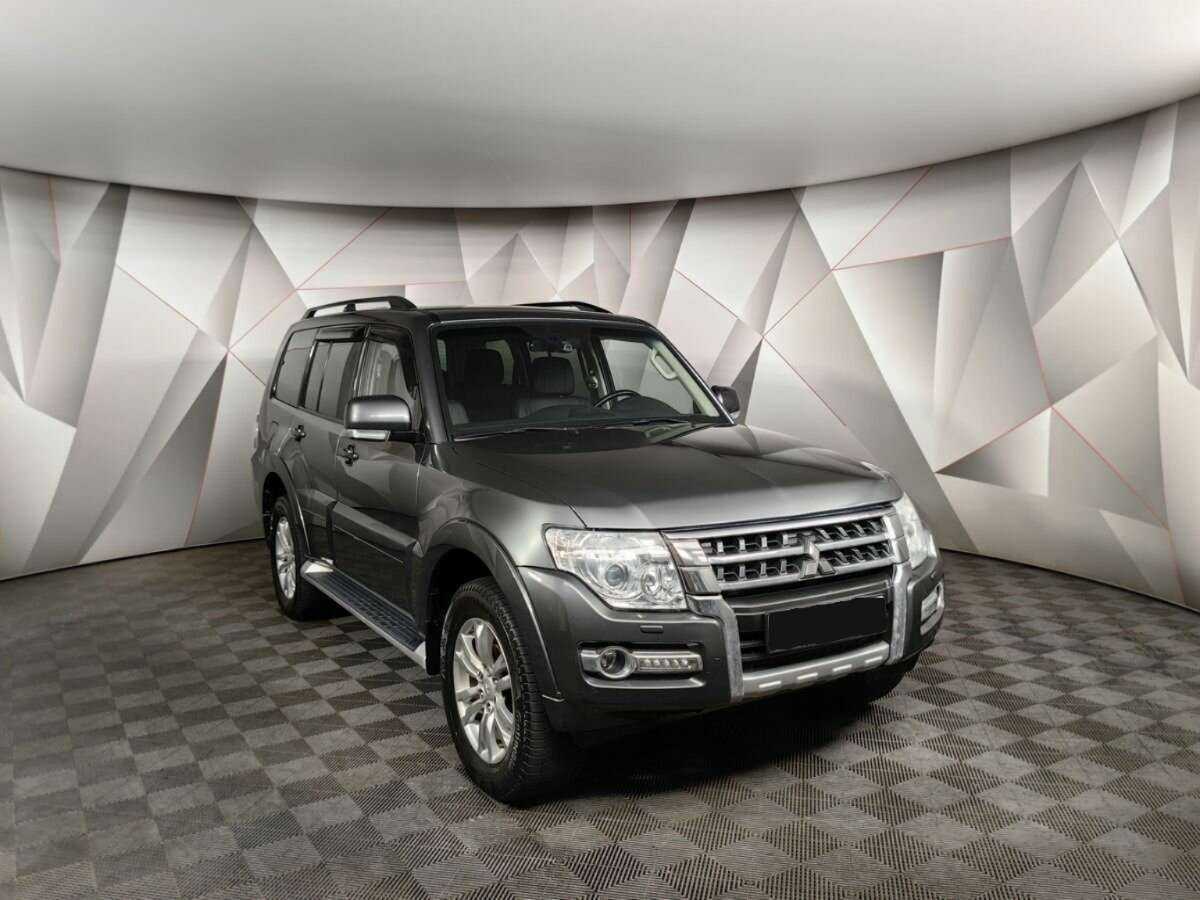 Mitsubishi Pajero, 2015 - 94 610 км. | Фото №3