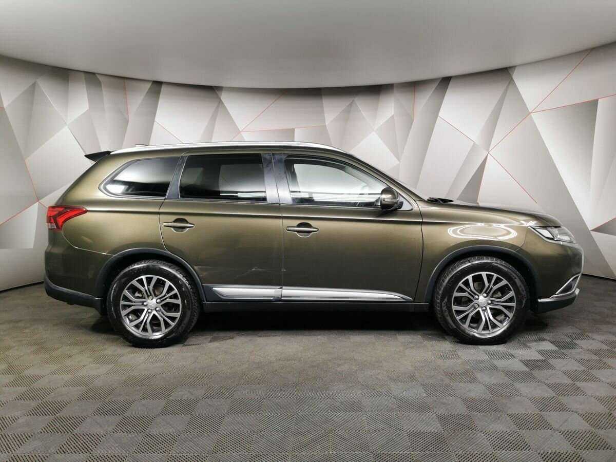 Mitsubishi Outlander, 2018 - 174 047 км. | Фото №6