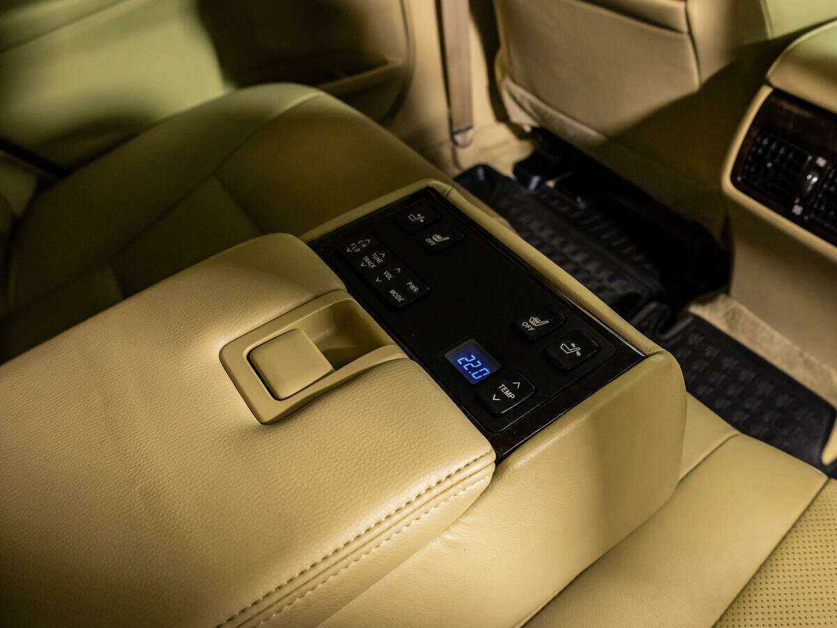 Toyota Camry, 2015 Фото №18