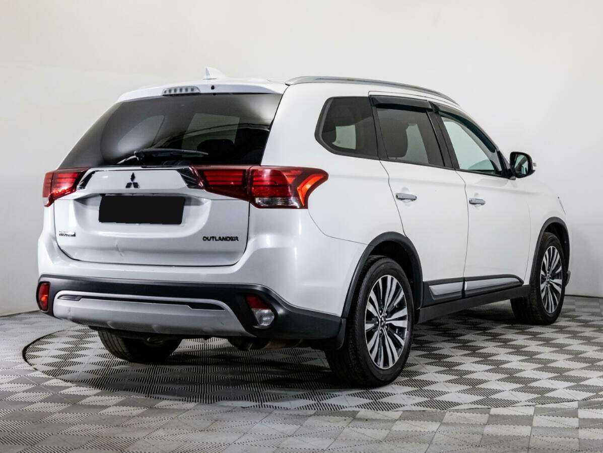 Mitsubishi Outlander, 2018 - 108 764 км. | Фото №4