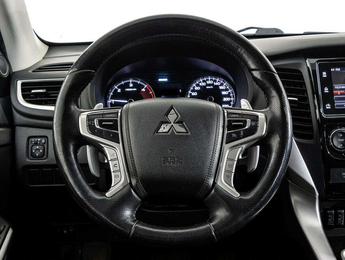 Mitsubishi Pajero Sport, 2017 - 100 868 км. | Фото №8