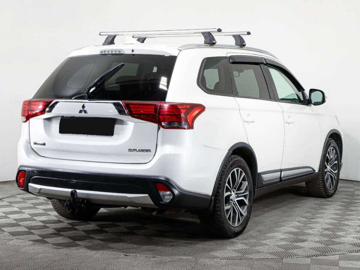 Mitsubishi Outlander, 2018 - 148 000 км. | Фото №5