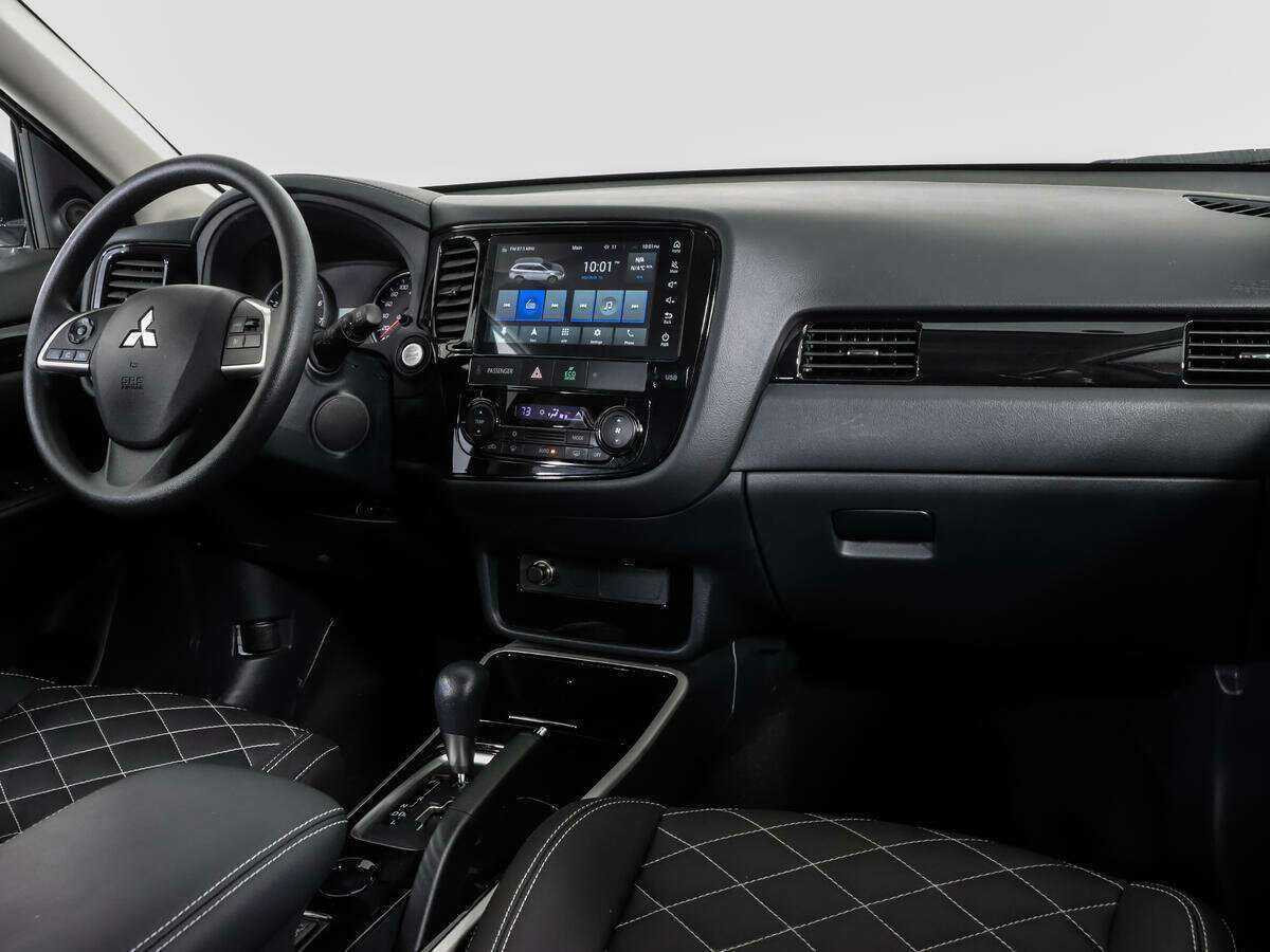 Mitsubishi Outlander, 2022 - 3 681 км. | Фото №7