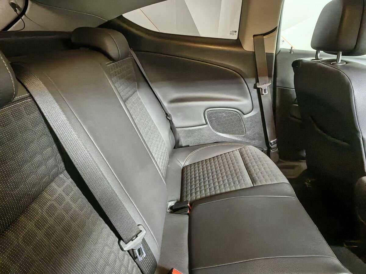 Opel Astra GTC, 2012 Фото №12