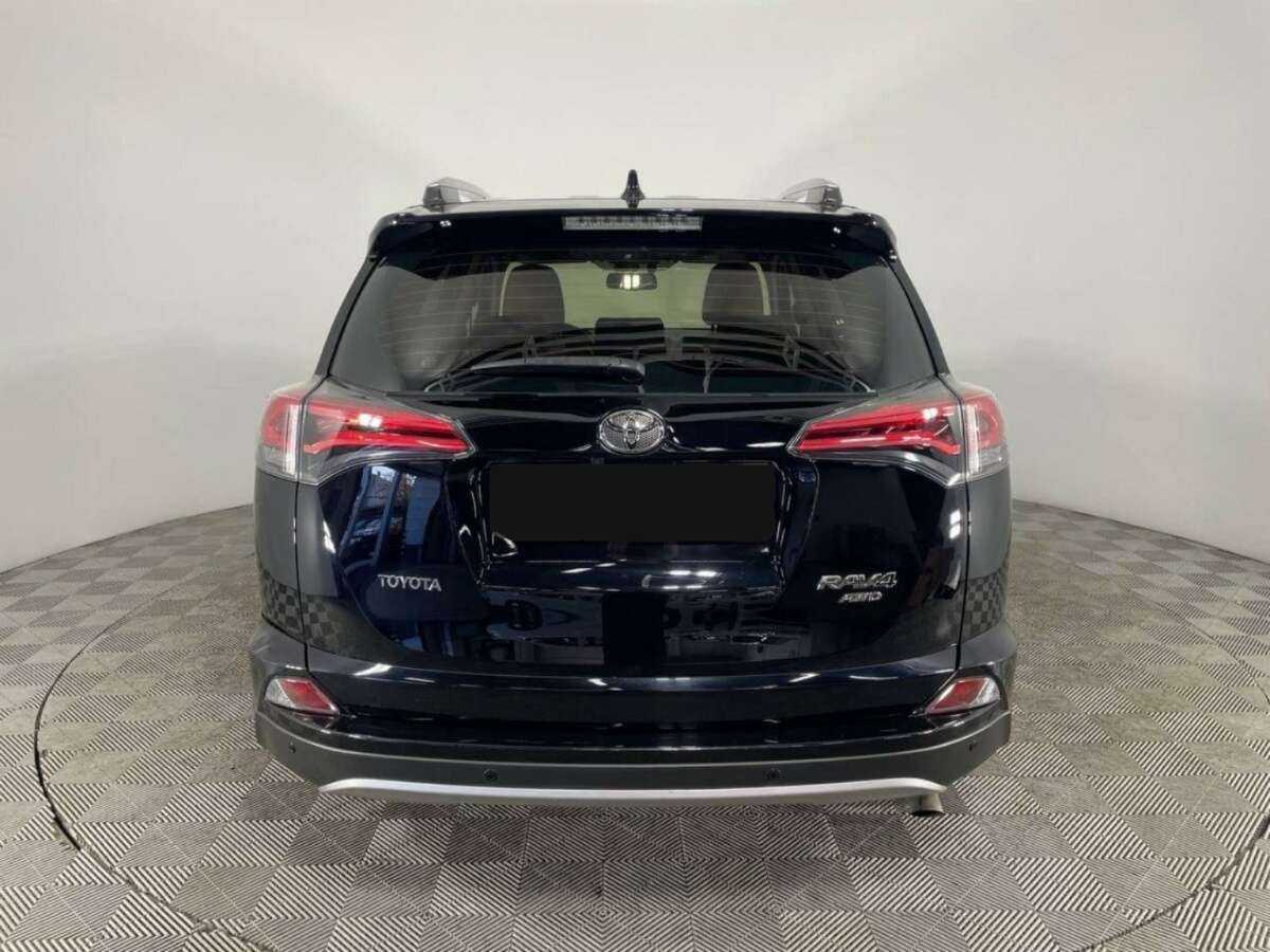 Toyota RAV4, 2018 - 86 830 км. | Фото №3