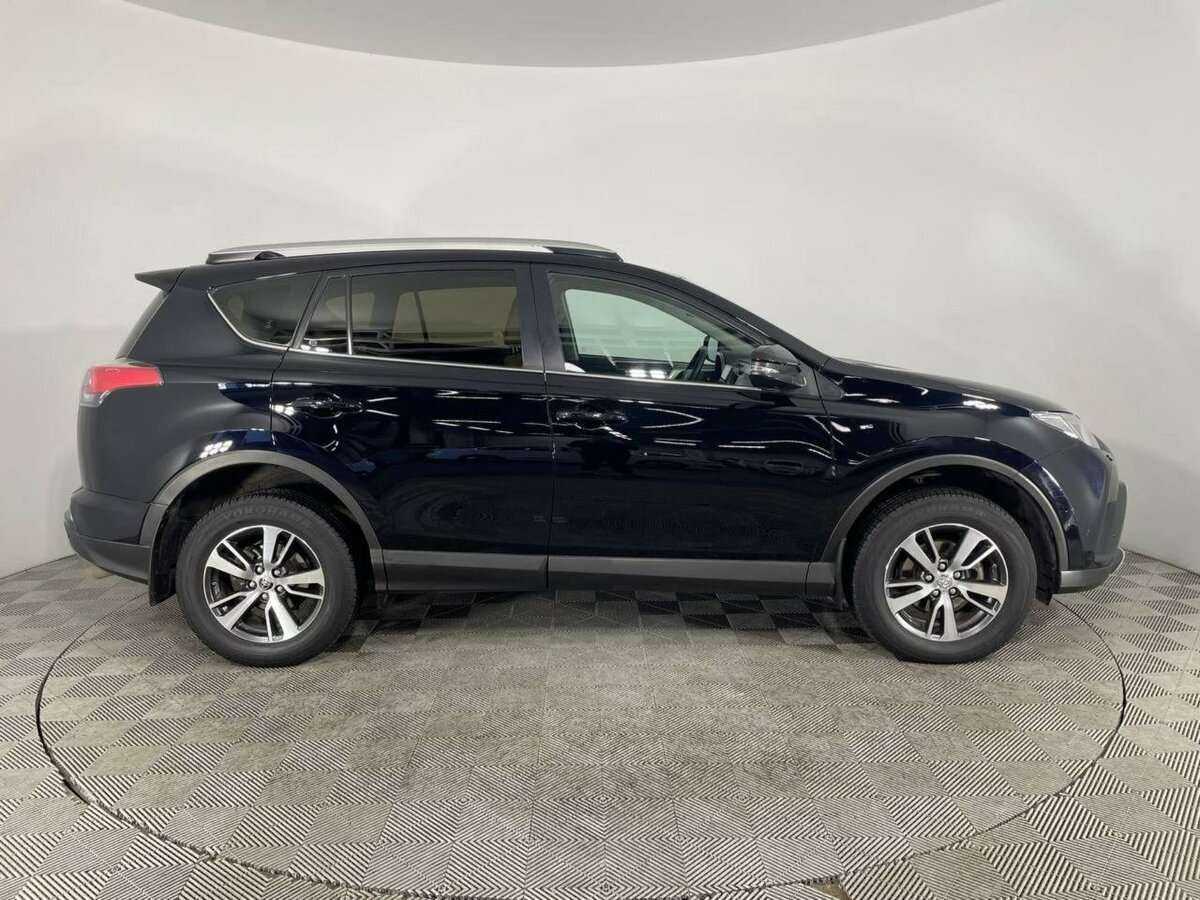 Toyota RAV4, 2018 - 86 830 км. | Фото №4