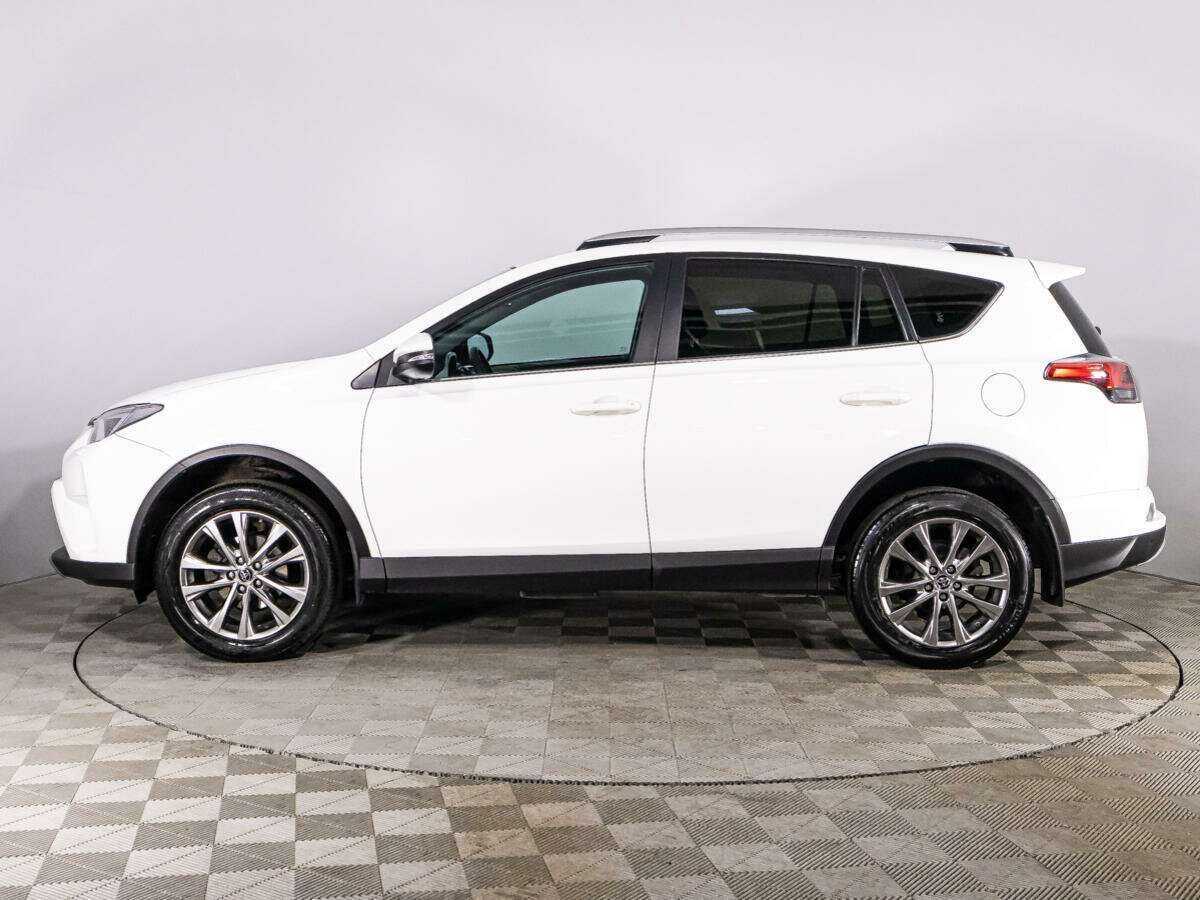 Toyota RAV4, 2018 - 109 603 км. | Фото №8