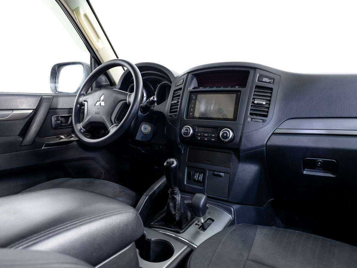 Mitsubishi Pajero, 2013 - 187 410 км. | Фото №8