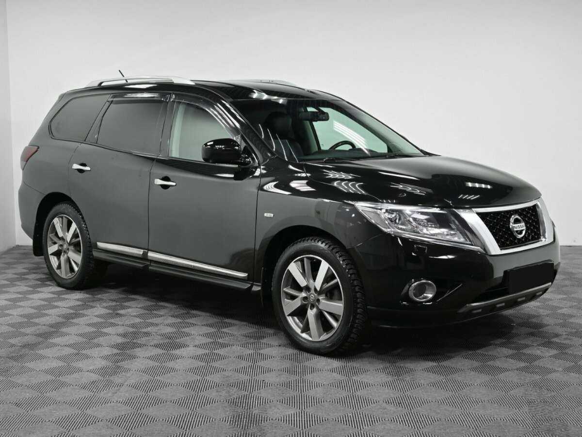 Nissan Pathfinder, 2015 - 140 000 км. | Фото №3