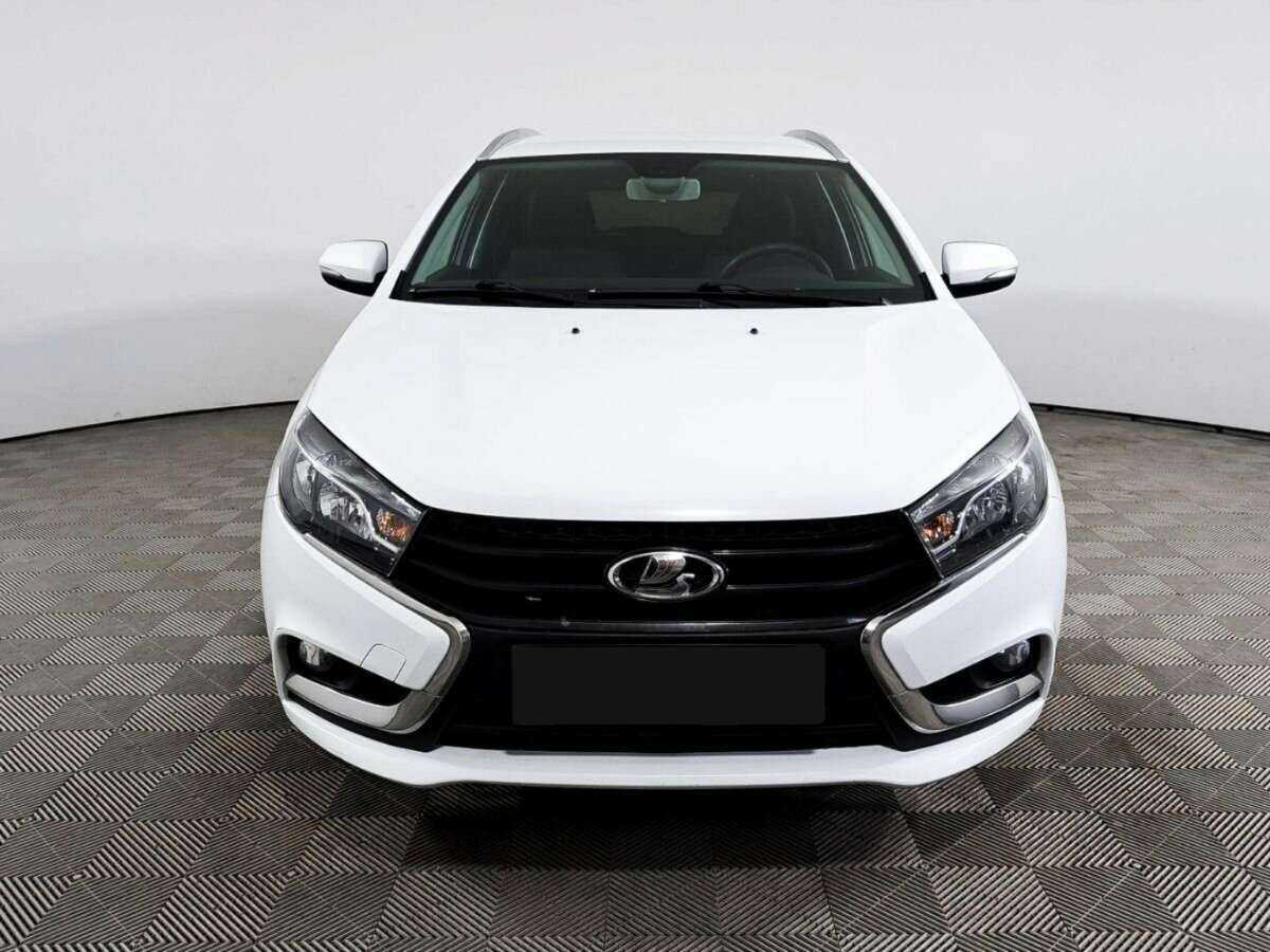 Lada (ВАЗ) Vesta SW, 2018 - 139 100 км. | Фото №2