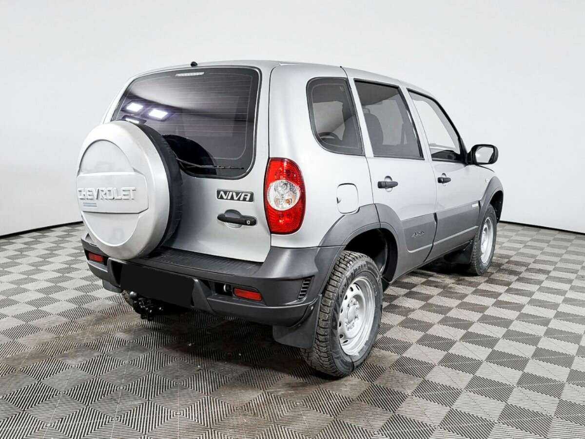 Chevrolet Niva, 2013 - 123 500 км. | Фото №5