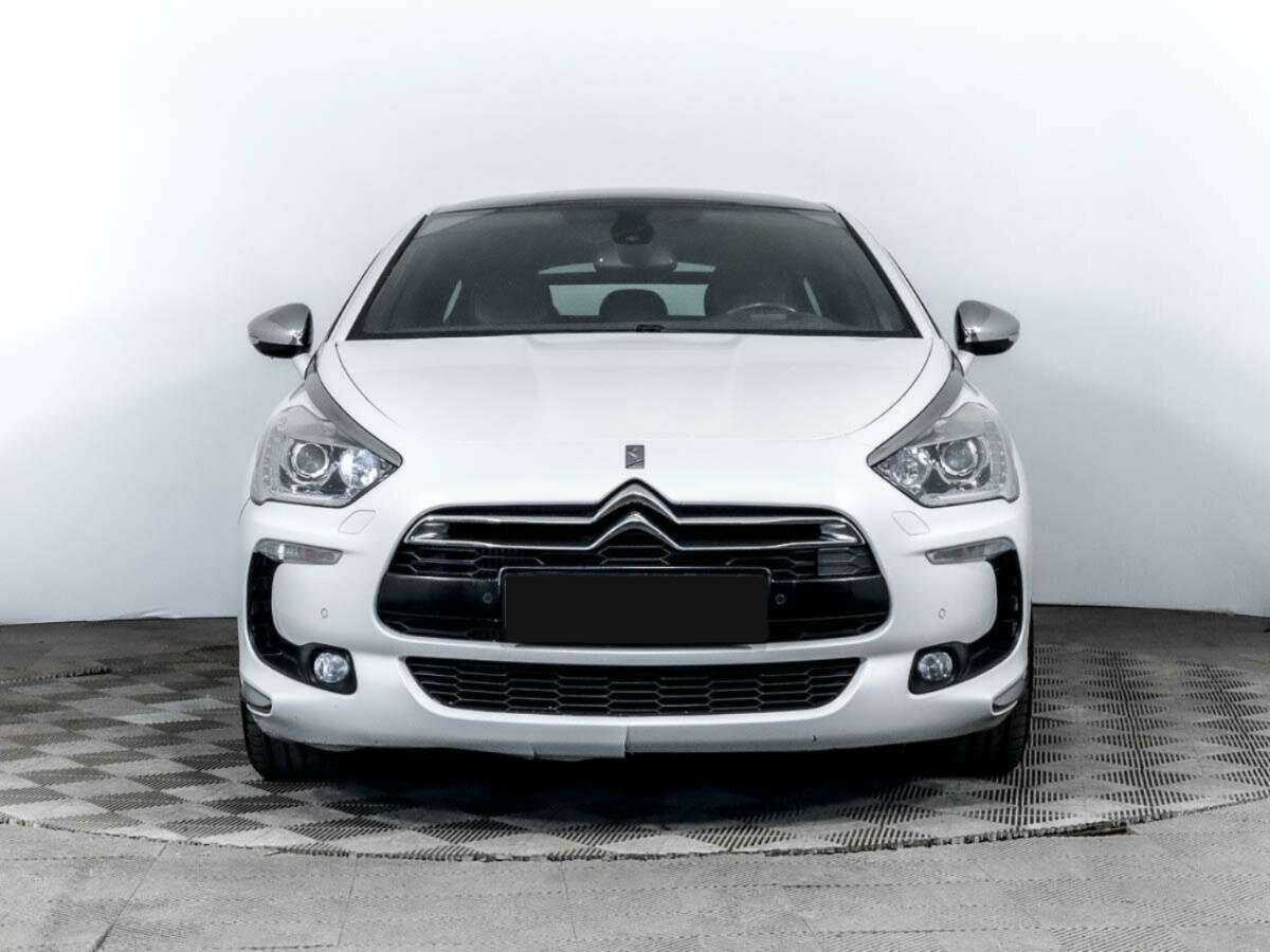 Citroen DS5, 2013 - 110 514 км. | Фото №2