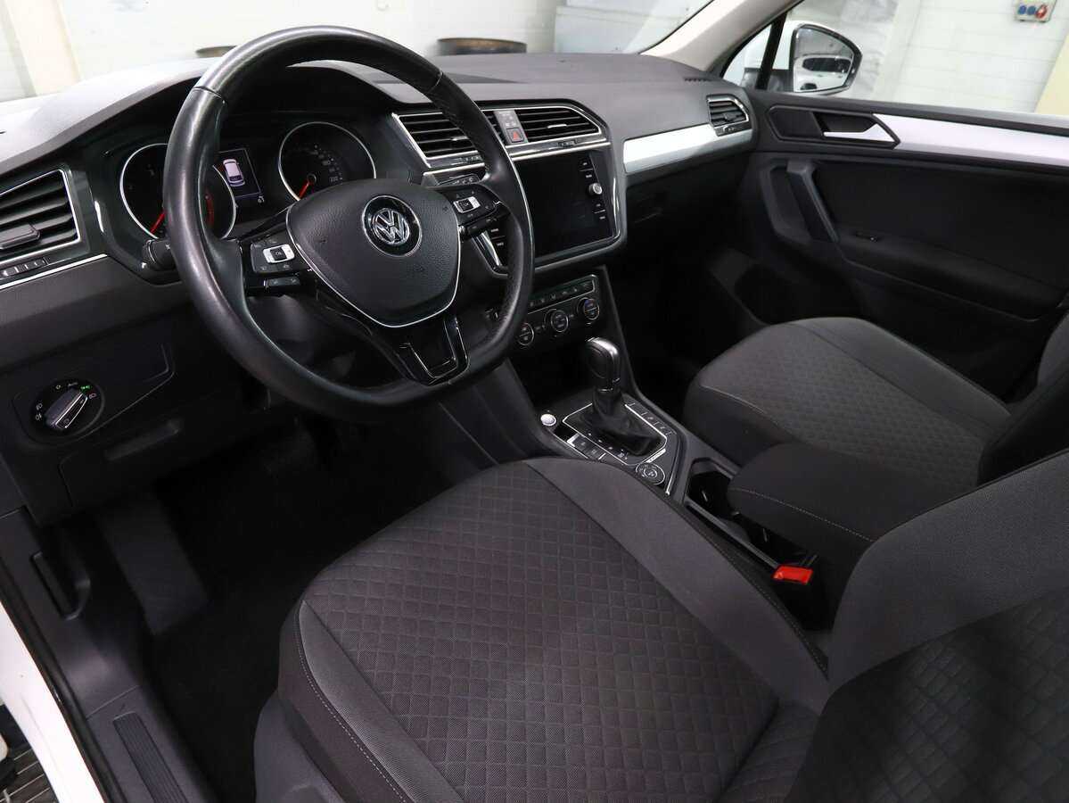 Volkswagen Tiguan, 2018 - 67 000 км. | Фото №8