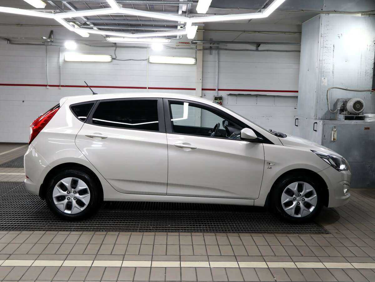 Hyundai Solaris, 2015 - 136 000 км. | Фото №3