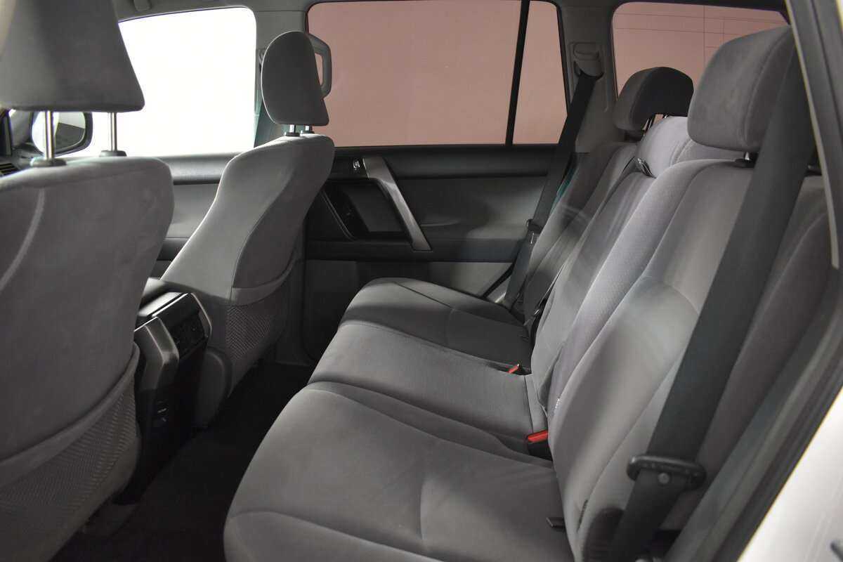Toyota Land Cruiser Prado, 2012 - 178 000 км. | Фото №7