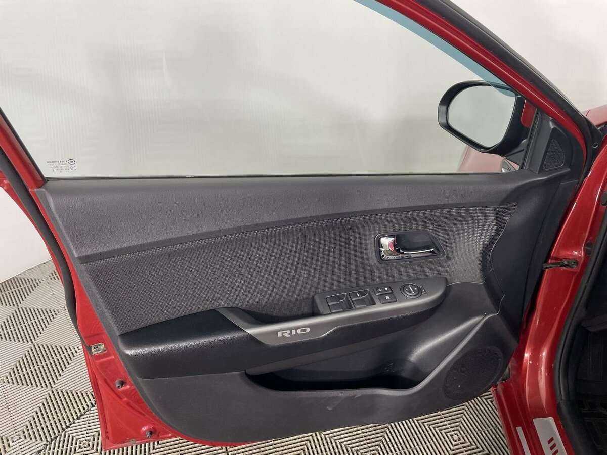 Kia Rio 5-speed, 2013 - 111 326 км. | Фото №8