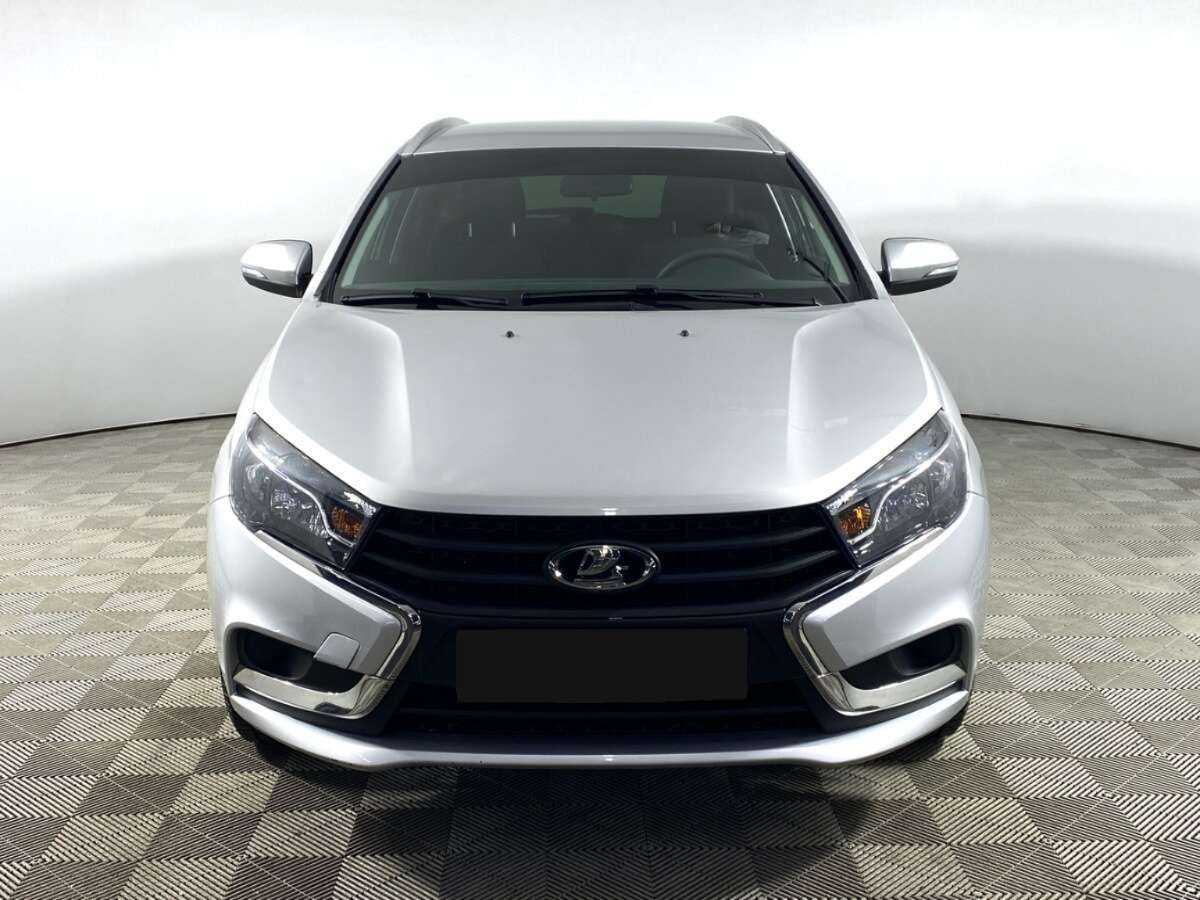 Lada (ВАЗ) Vesta SW, 2021 - 26 000 км. | Фото №2