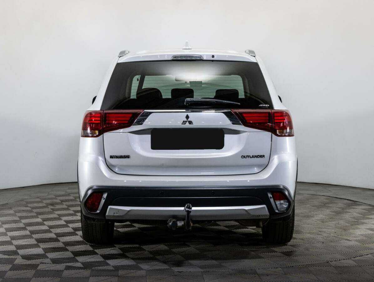 Mitsubishi Outlander, 2018 - 59 437 км. | Фото №6