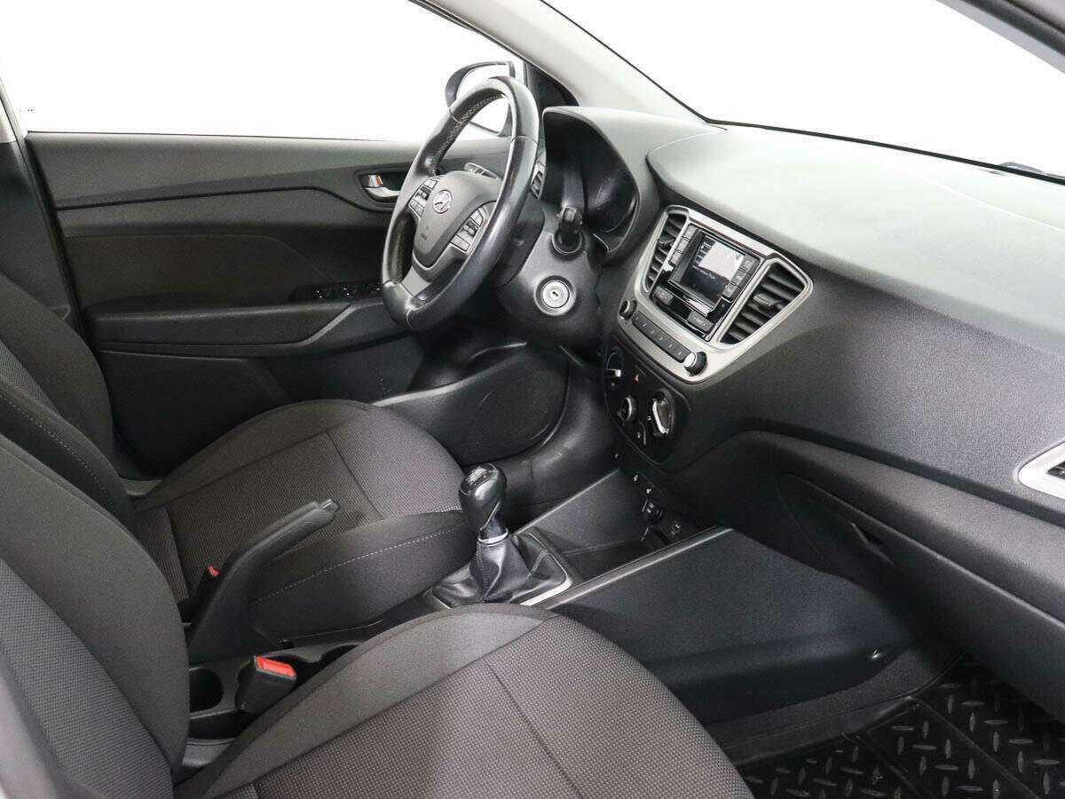 Hyundai Solaris, 2019 - 71 041 км. | Фото №7