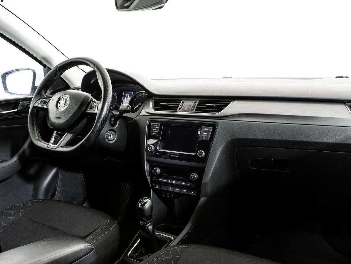 Skoda Rapid, 2017 - 220 219 км. | Фото №7