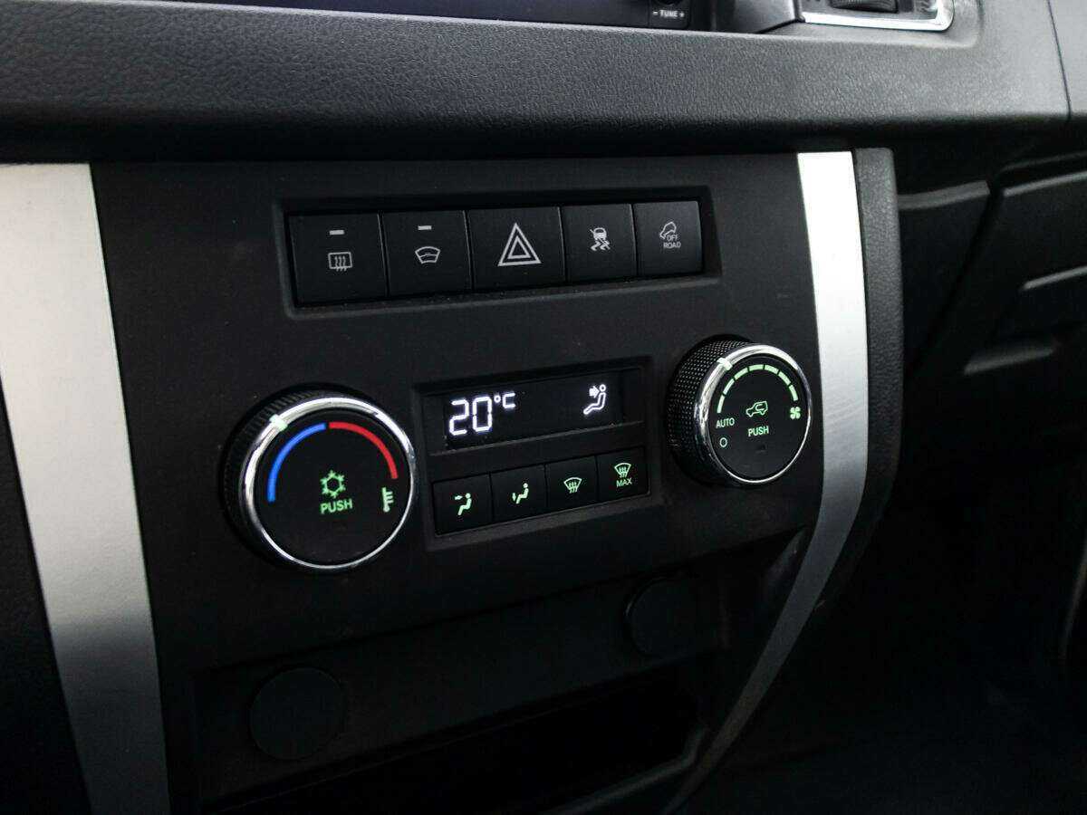 УАЗ Patriot, 2018 Фото №16