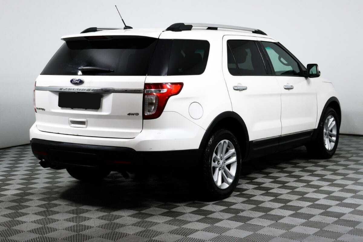 Ford Explorer, 2012 - 146 721 км. | Фото №5