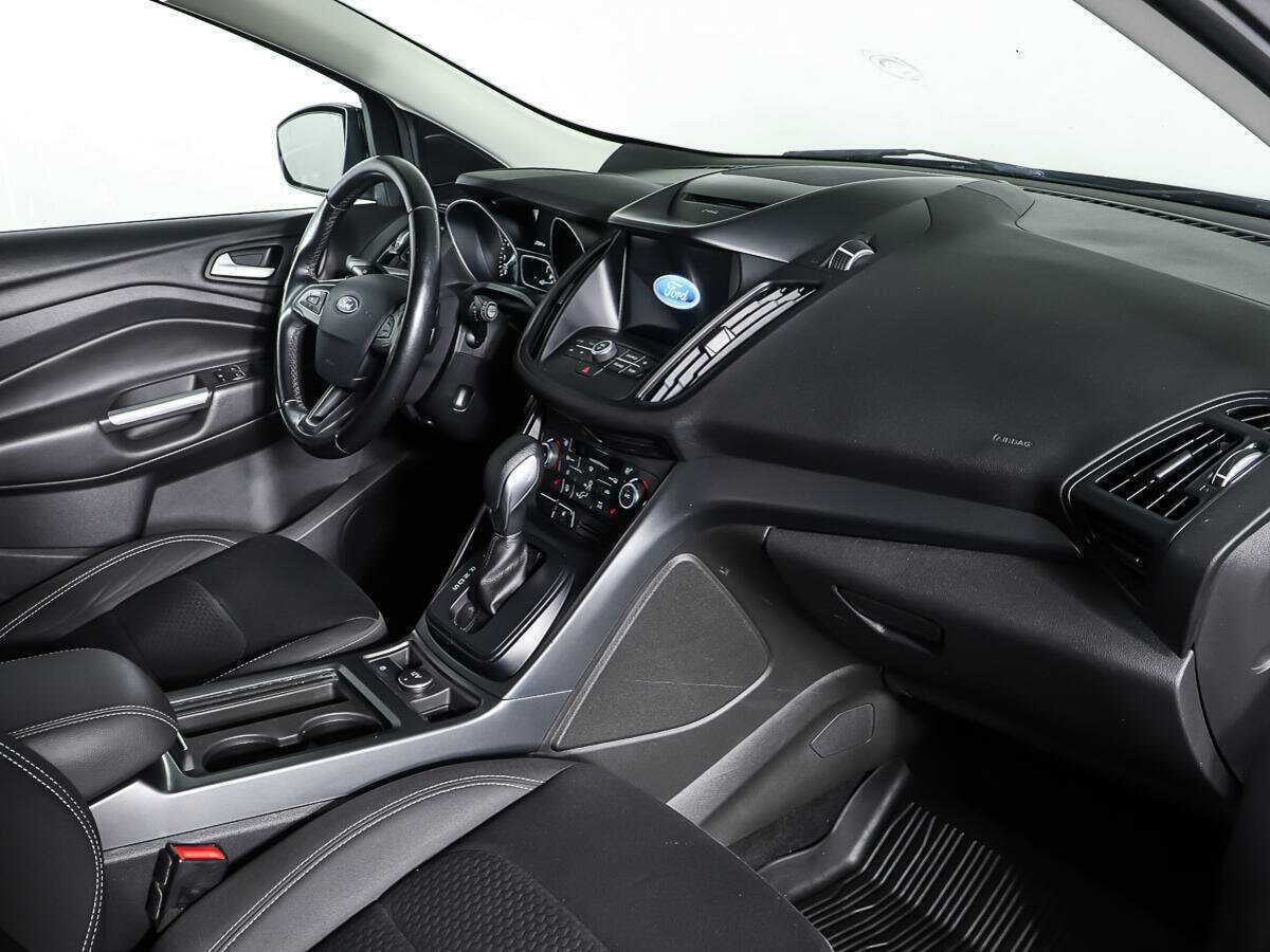 Ford Kuga, 2017 Фото №9