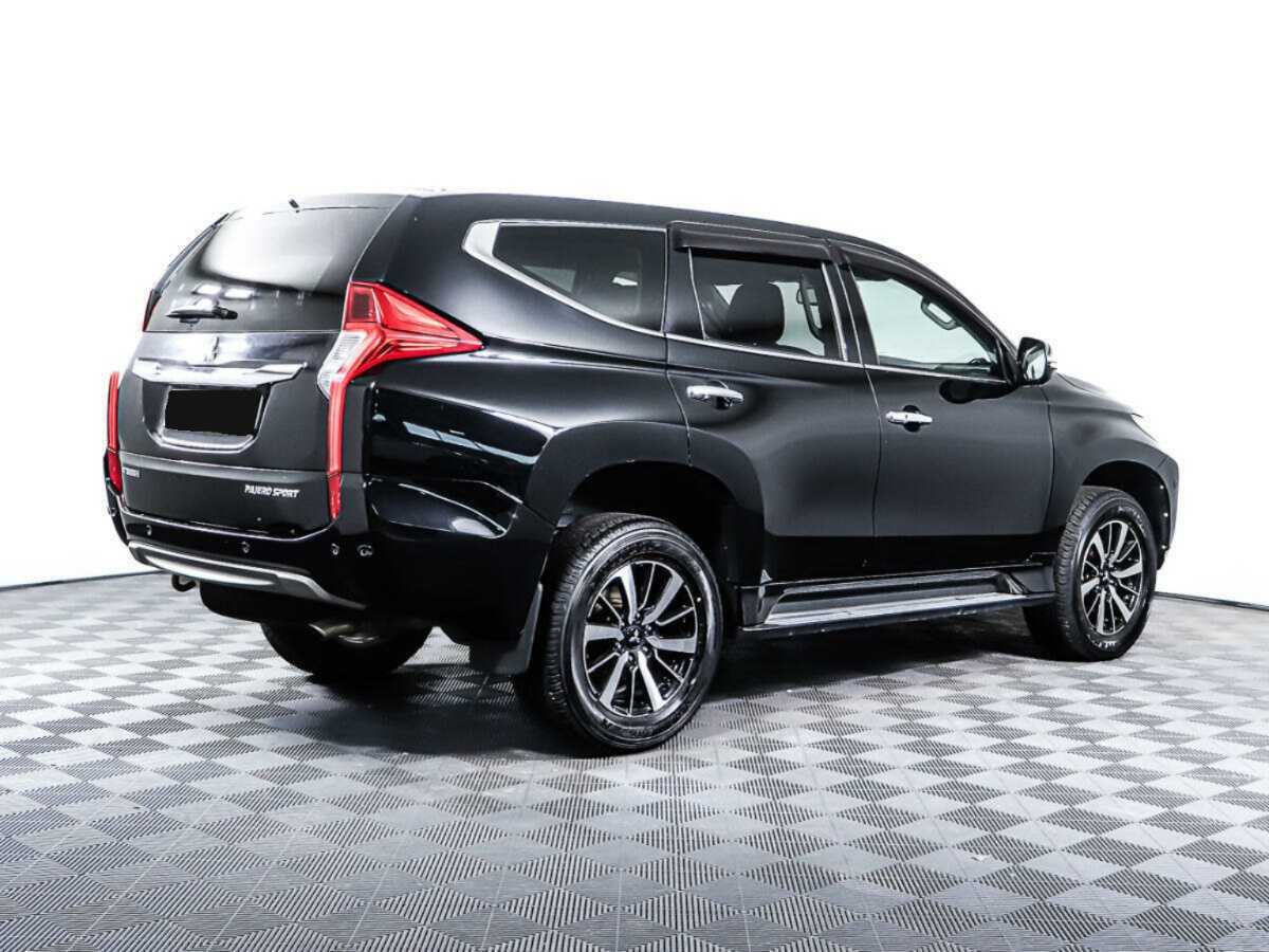 Mitsubishi Pajero Sport, 2018 - 108 416 км. | Фото №5