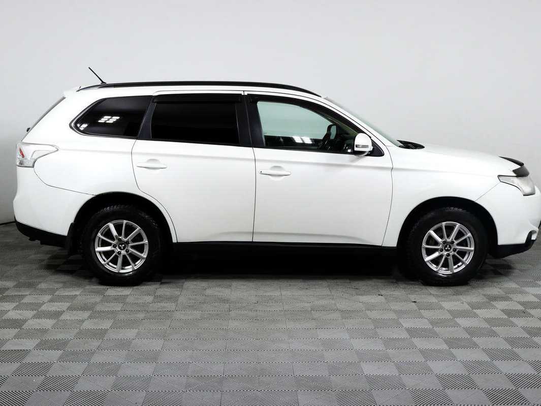Mitsubishi Outlander, 2013 - 272 235 км. | Фото №4