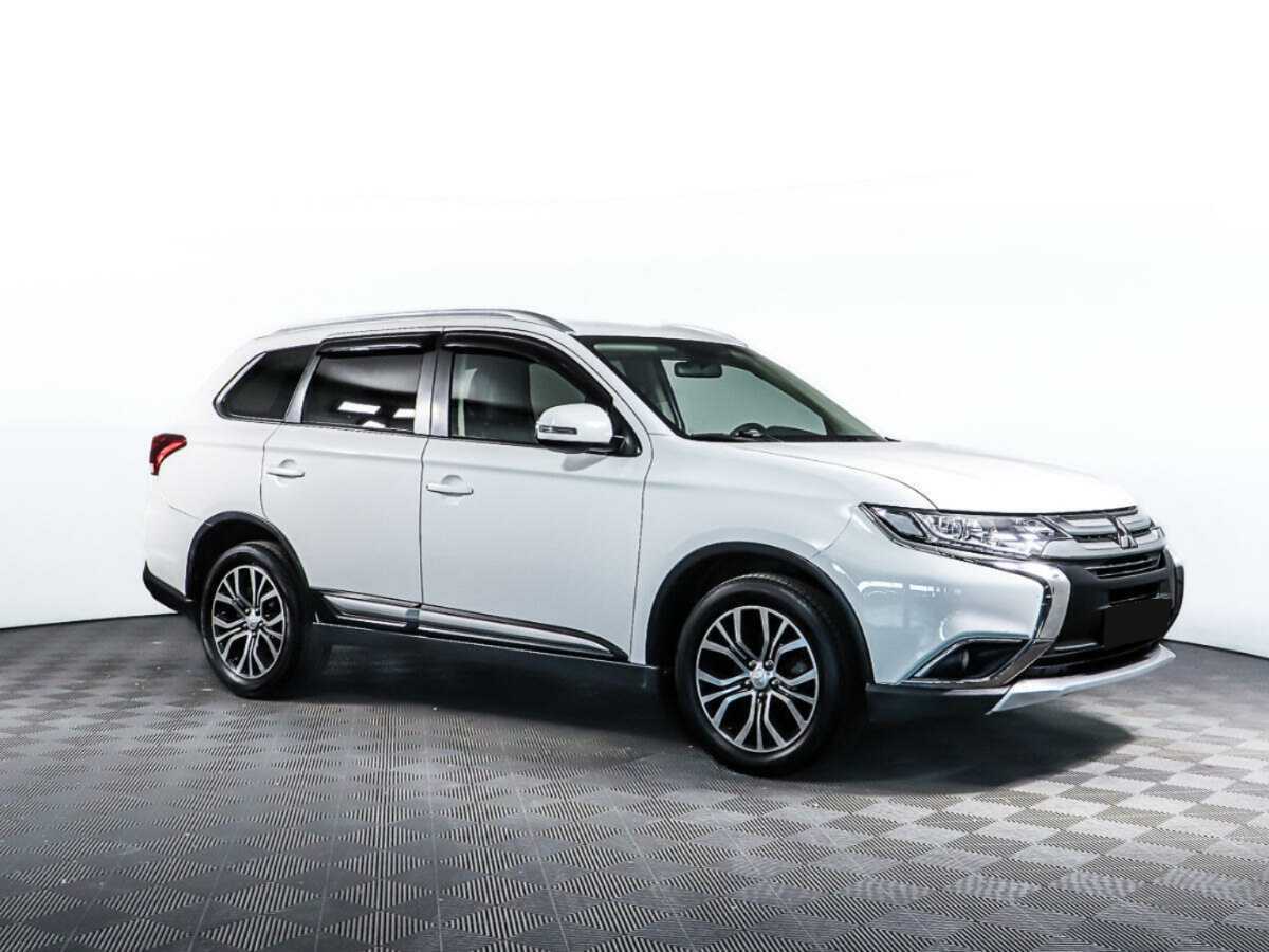 Mitsubishi Outlander, 2017 - 73 813 км. | Фото №3