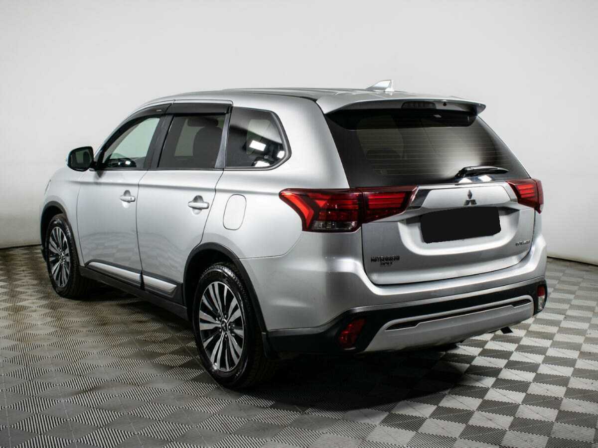Mitsubishi Outlander, 2019 - 84 117 км. | Фото №6