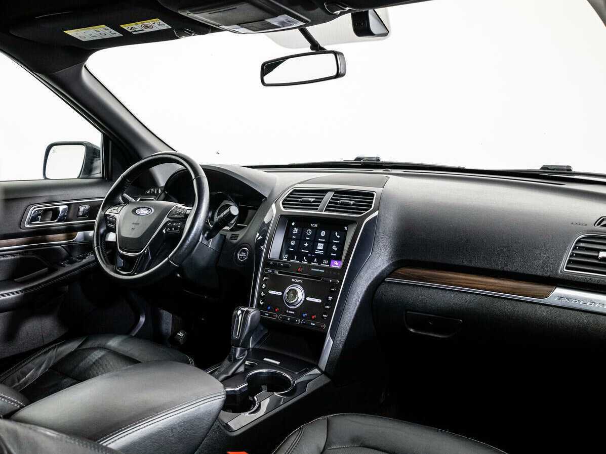 Ford Explorer, 2018 - 154 183 км. | Фото №7